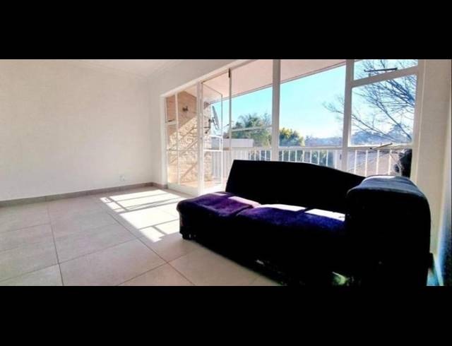 3 BEDROOM TOWNHOUSE FOR SALE IN SOUTH CREST